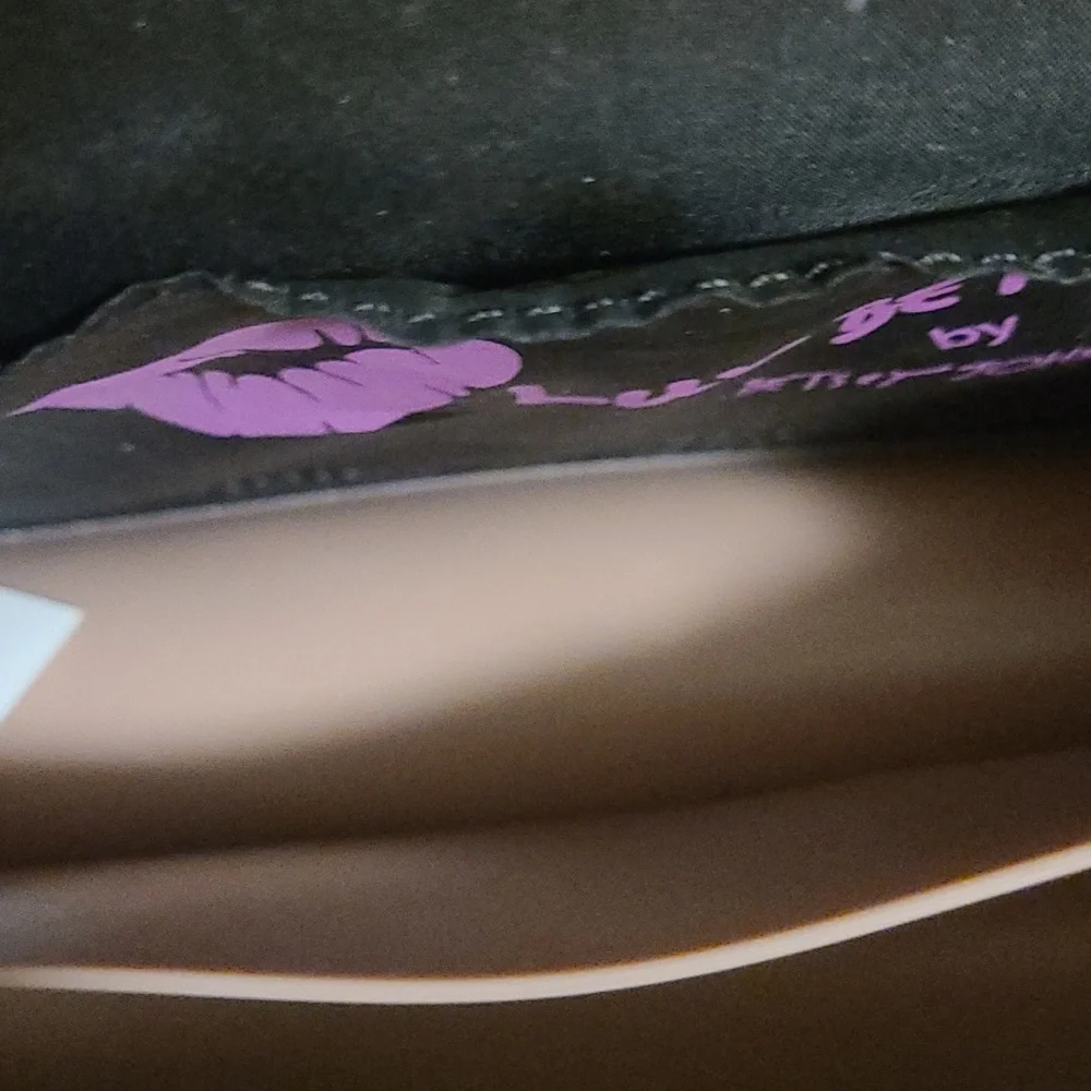 Betsey Johnson Blush Pink Mini Satchel with Heart Charm - Picture 5 of 9